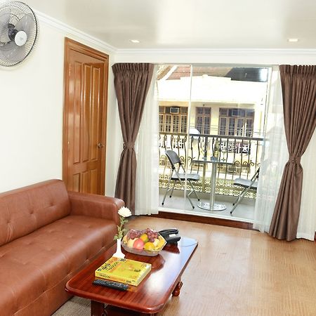 Hotel Bond Yangon Exterior foto