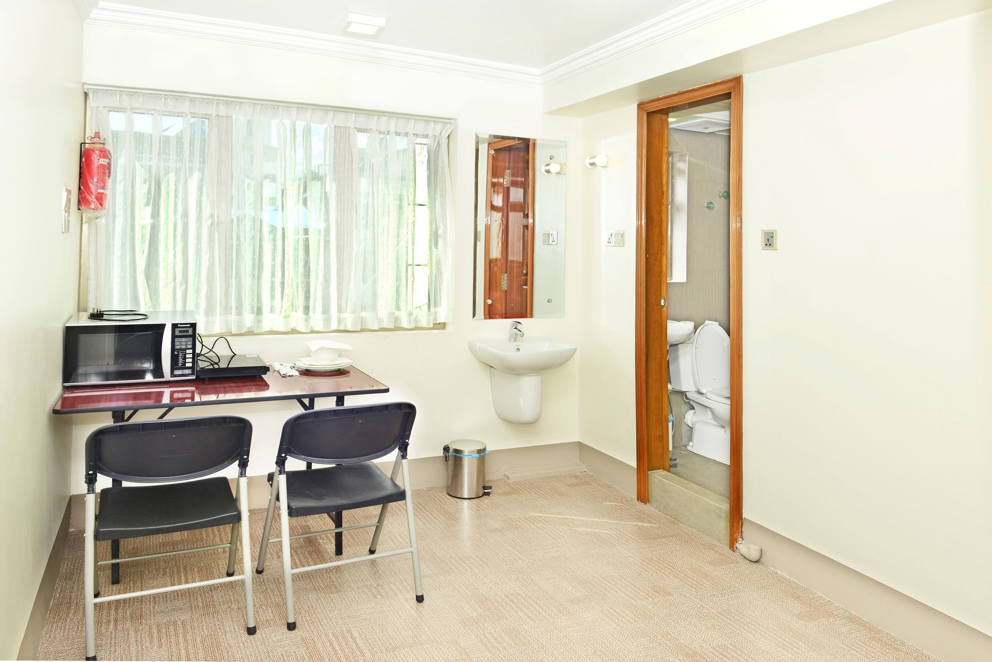 Hotel Bond Yangon Exterior foto
