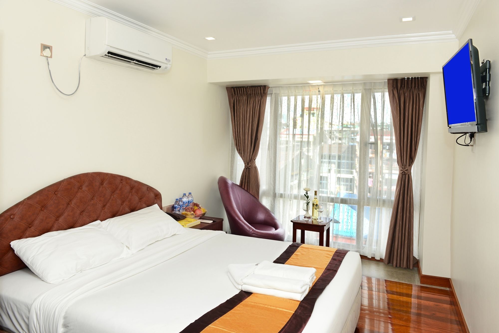 Hotel Bond Yangon Exterior foto